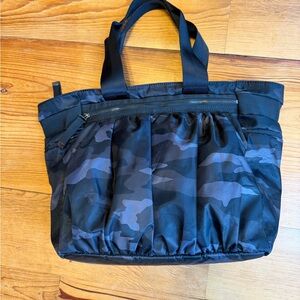 Athleta x Caraa Black Camo Nylon Laptop Yoga Gym Bag